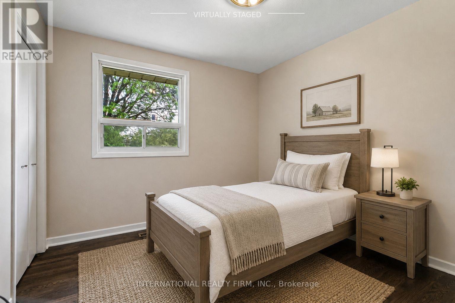 33 Kendleton Drive, Toronto, Ontario  M9V 1T9 - Photo 15 - W13437674