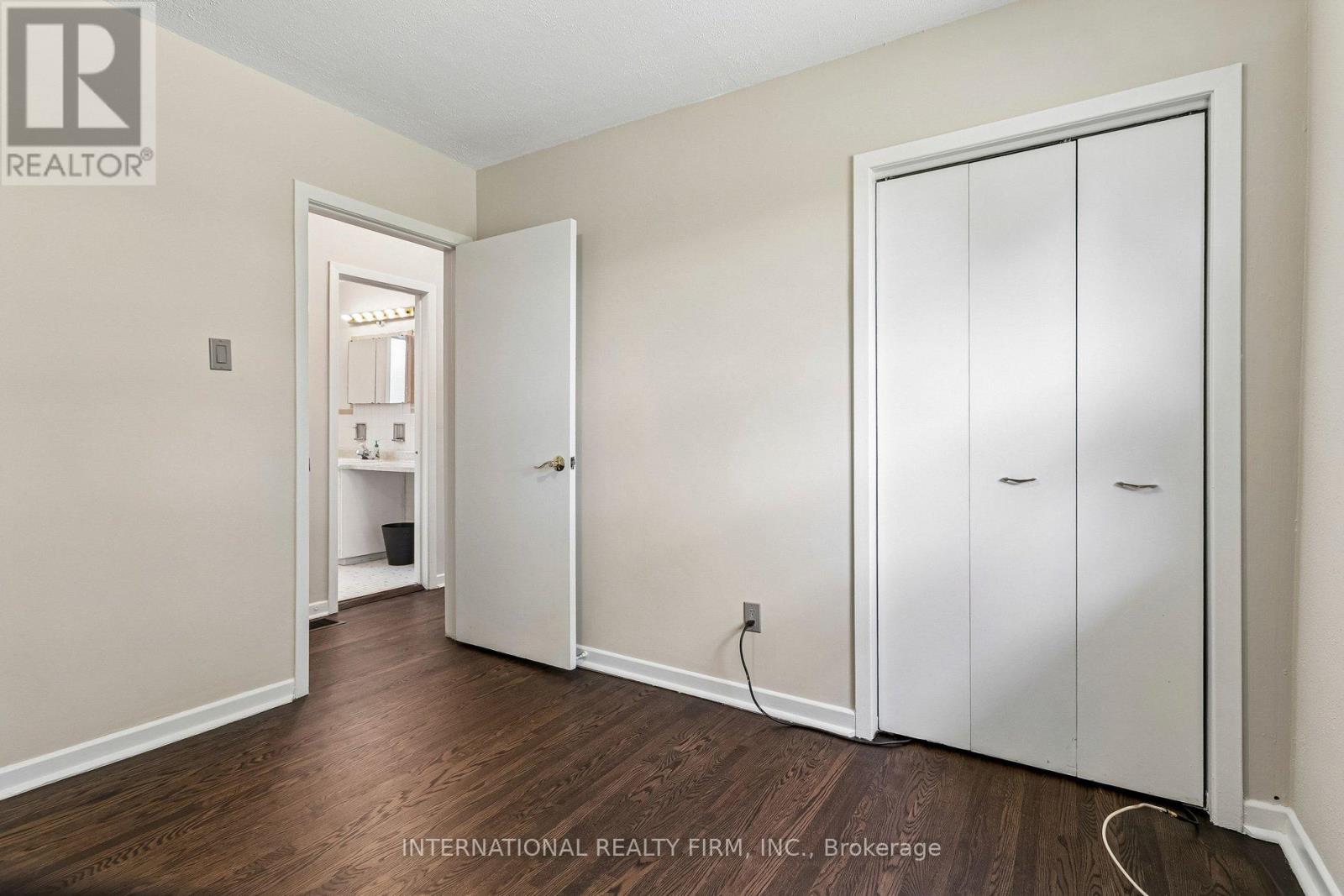 33 Kendleton Drive, Toronto, Ontario  M9V 1T9 - Photo 16 - W13437674