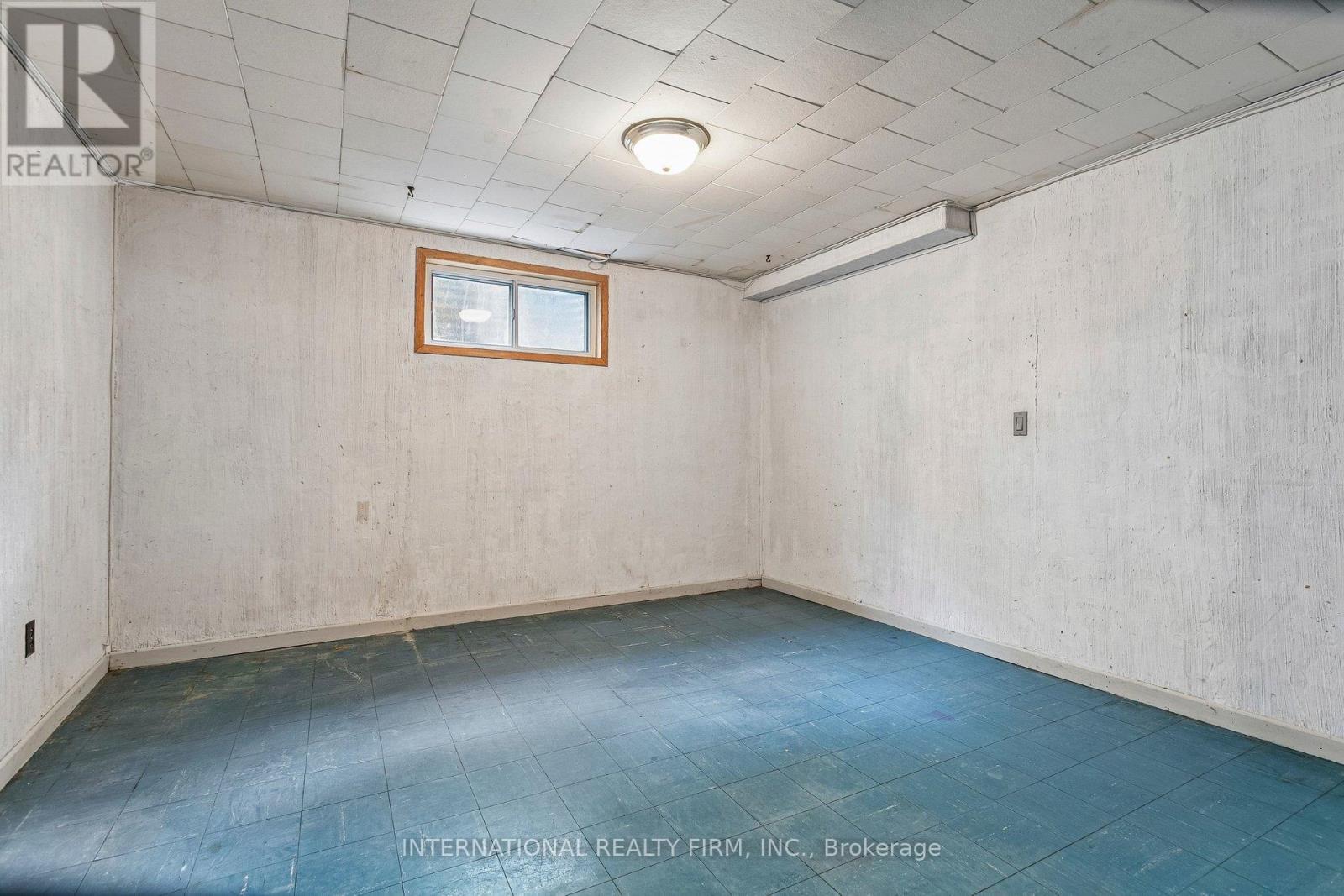 33 Kendleton Drive, Toronto, Ontario  M9V 1T9 - Photo 29 - W13437674