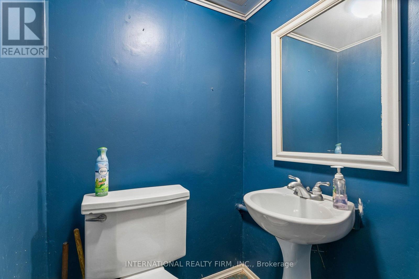 33 Kendleton Drive, Toronto, Ontario  M9V 1T9 - Photo 39 - W13437674