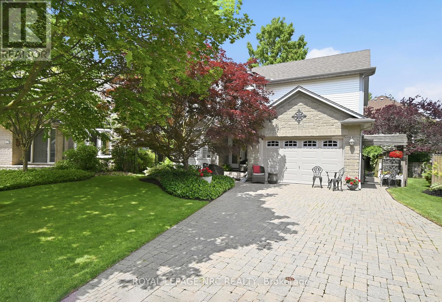15 BRIGANTINE COURT, St. Catharines (Port Weller)