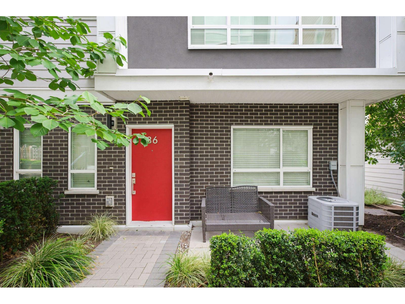 Listing image 1