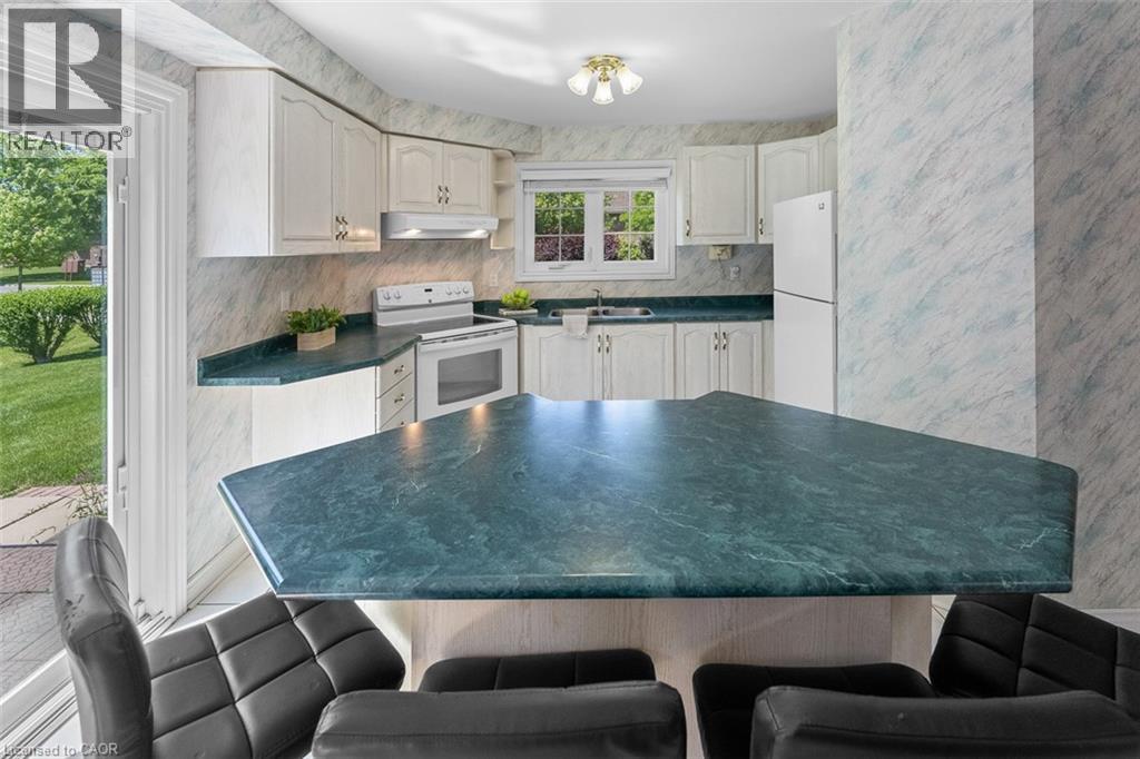 3 Madison Court, Welland, Ontario  L3C 7G3 - Photo 17 - 40837370