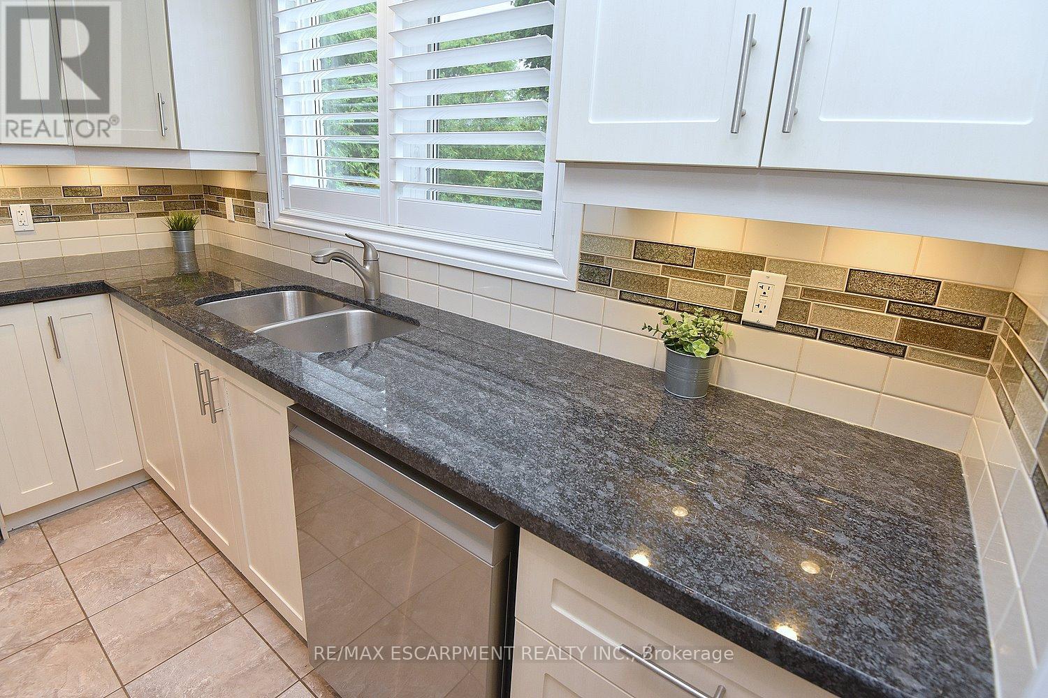 26 Kirkland Avenue, Hamilton, Ontario  L8V 3V9 - Photo 16 - X13437508