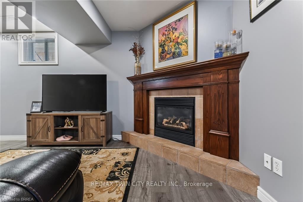 62 Varley Crescent, Brantford, Ontario  N3R 7Z7 - Photo 40 - X13437626
