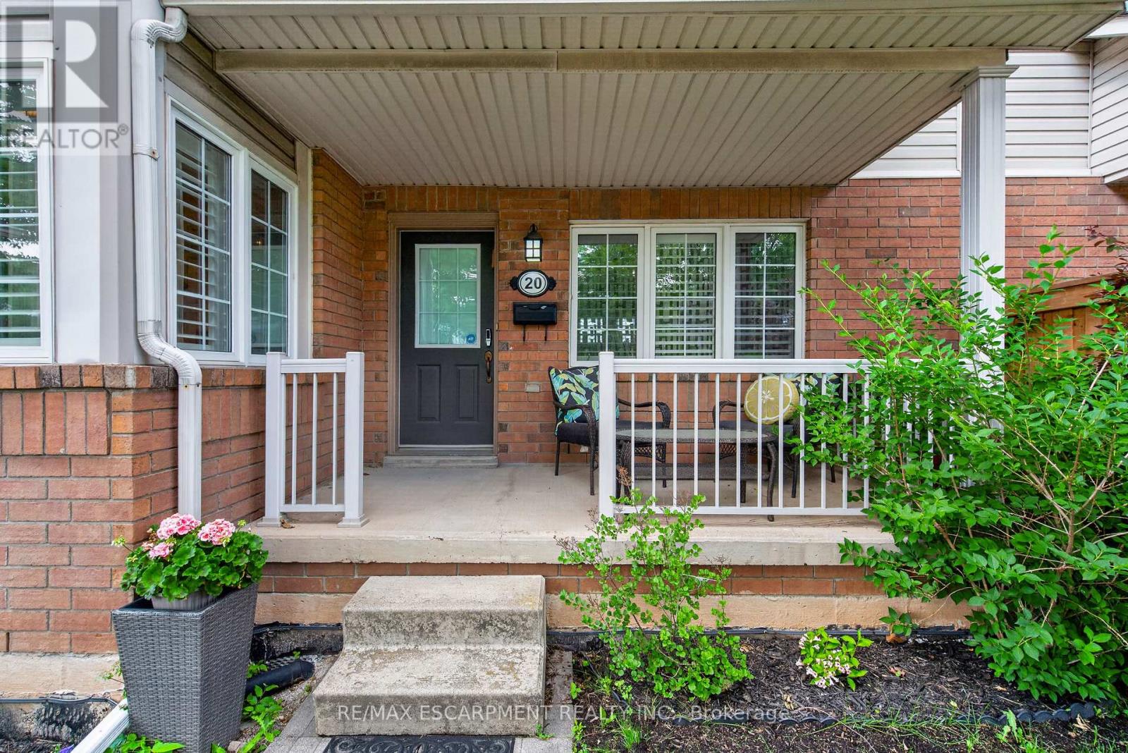 20 - 100 Beddoe Drive, Hamilton, Ontario  L8P 4Z2 - Photo 3 - X13437646