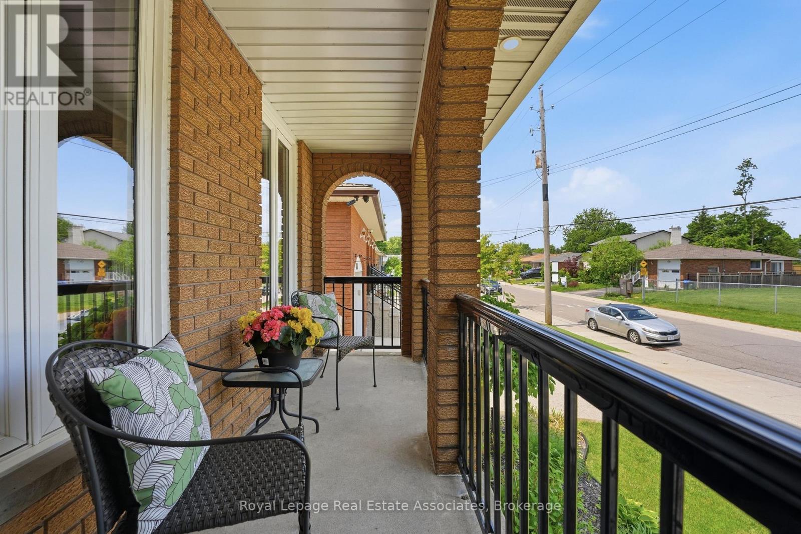 477 Queen Victoria Drive, Hamilton, Ontario  L8W 1G8 - Photo 3 - X13437710