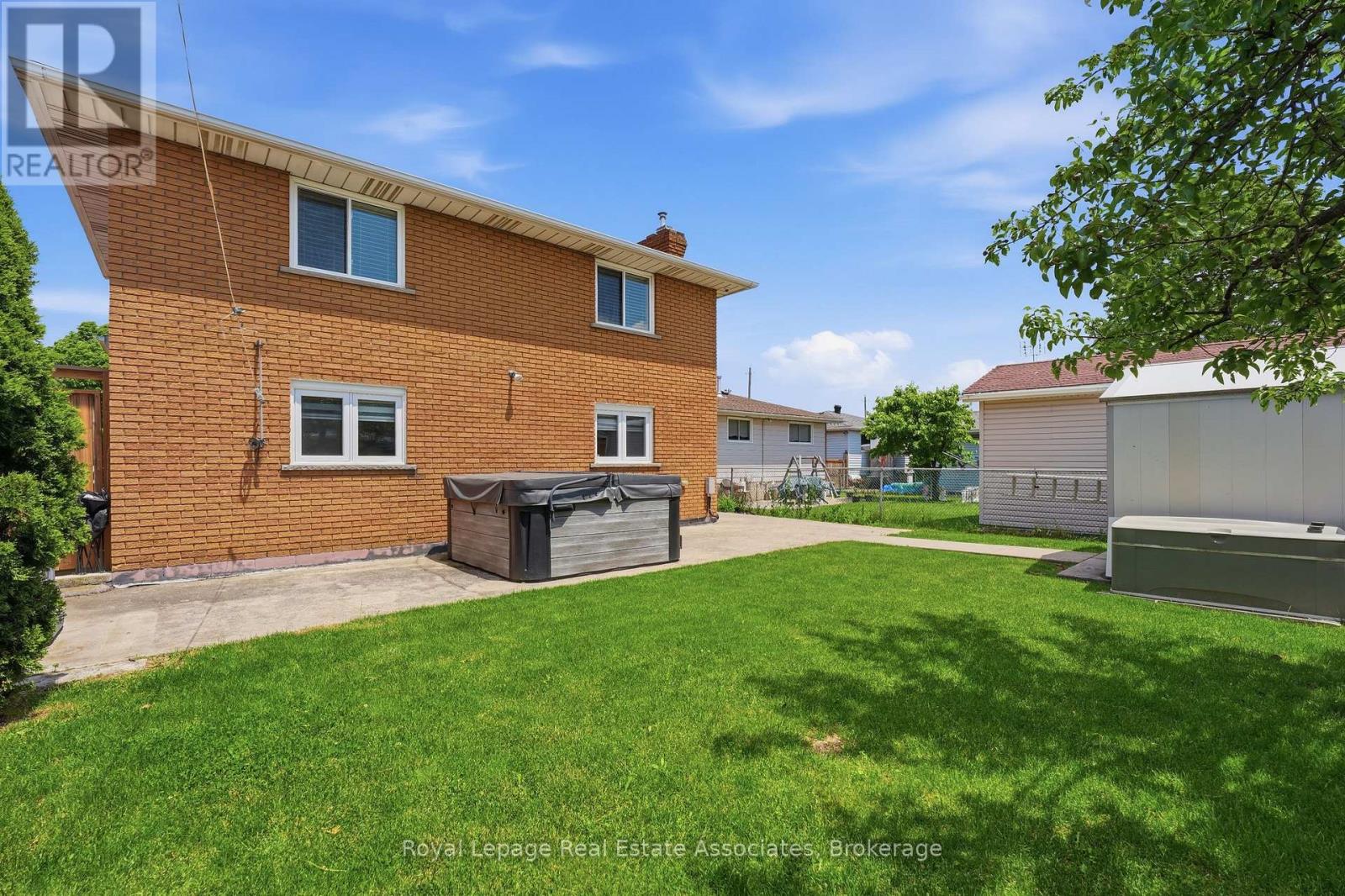 477 Queen Victoria Drive, Hamilton, Ontario  L8W 1G8 - Photo 36 - X13437710
