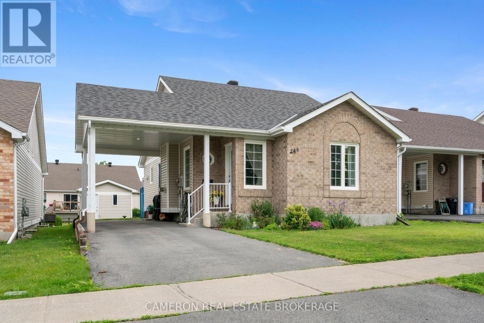 246 Hemlock Crescent, Cornwall, Ontario  K6H 7M2 - Photo 1 - X13437882