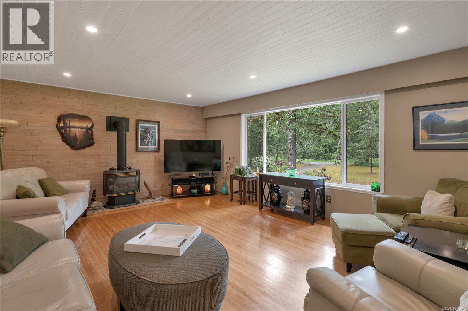 4040 York Rd, Campbell River, British Columbia  V9H 1B3 - Photo 10 - 1040249