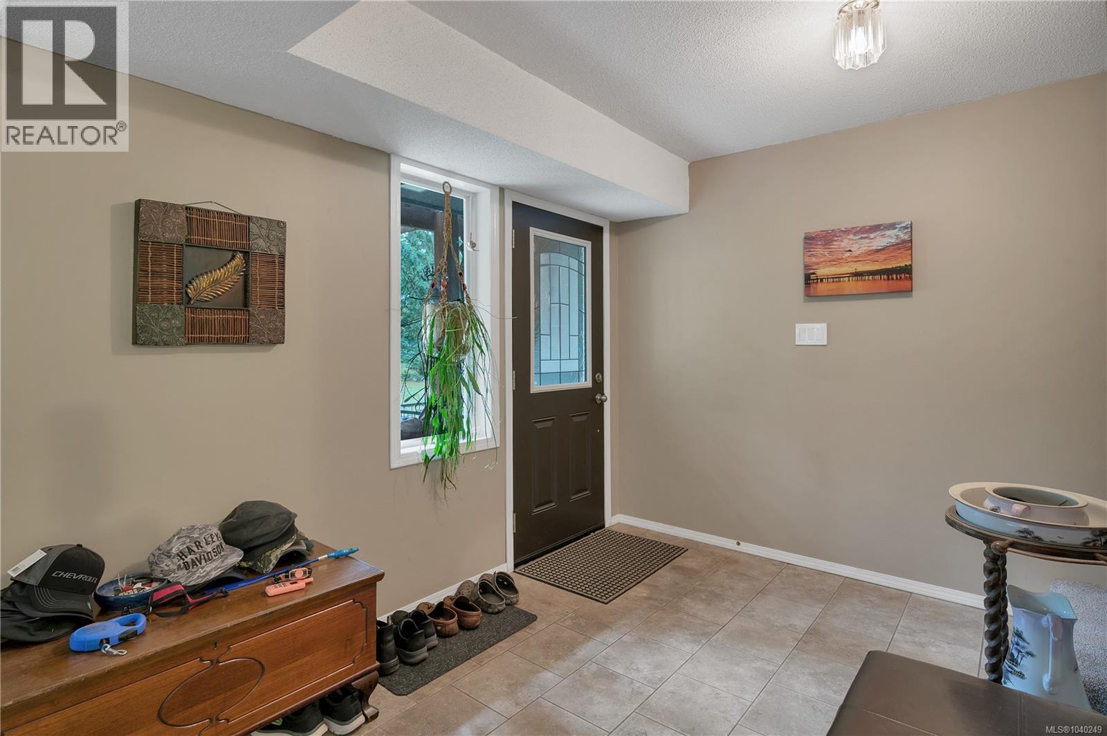 4040 York Rd, Campbell River, British Columbia  V9H 1B3 - Photo 3 - 1040249