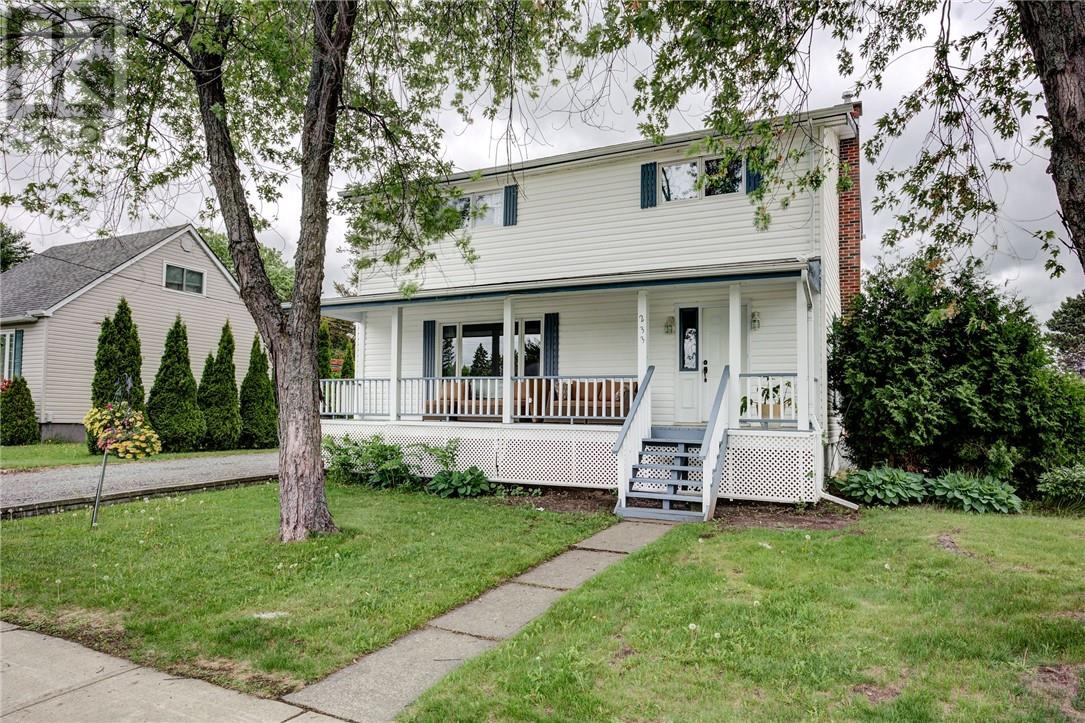 233 Ninth Avenue, Lively, Ontario  P3Y 1M6 - Photo 2 - 2128516