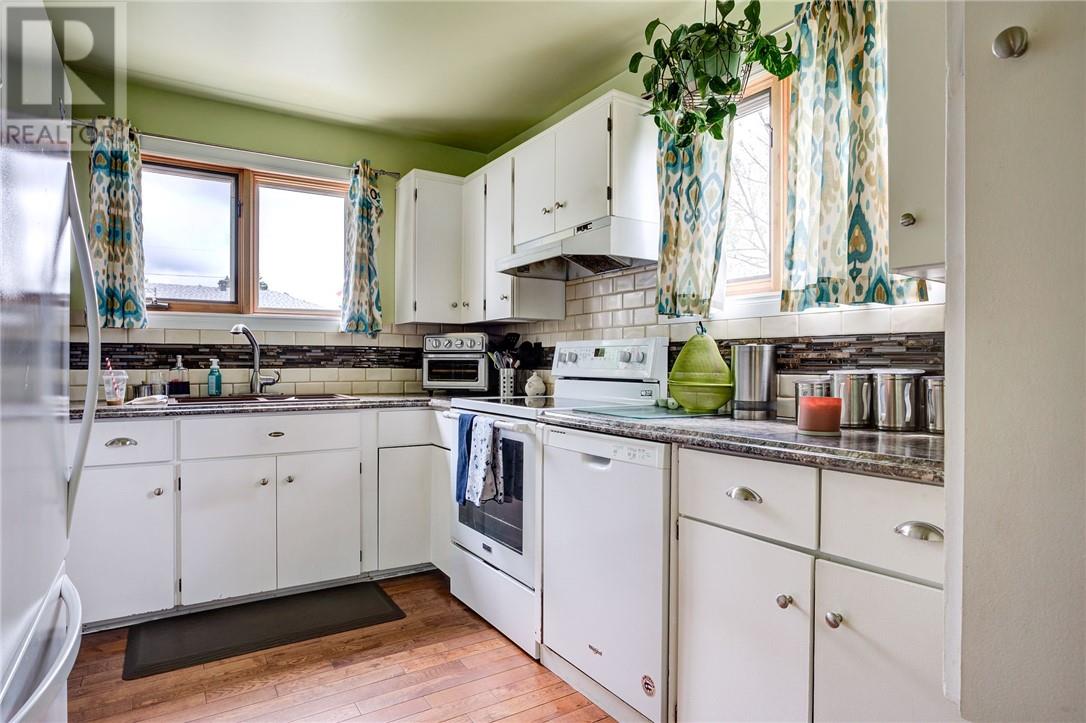 233 Ninth Avenue, Lively, Ontario  P3Y 1M6 - Photo 7 - 2128516