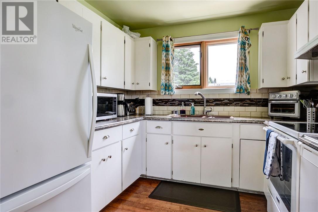 233 Ninth Avenue, Lively, Ontario  P3Y 1M6 - Photo 8 - 2128516