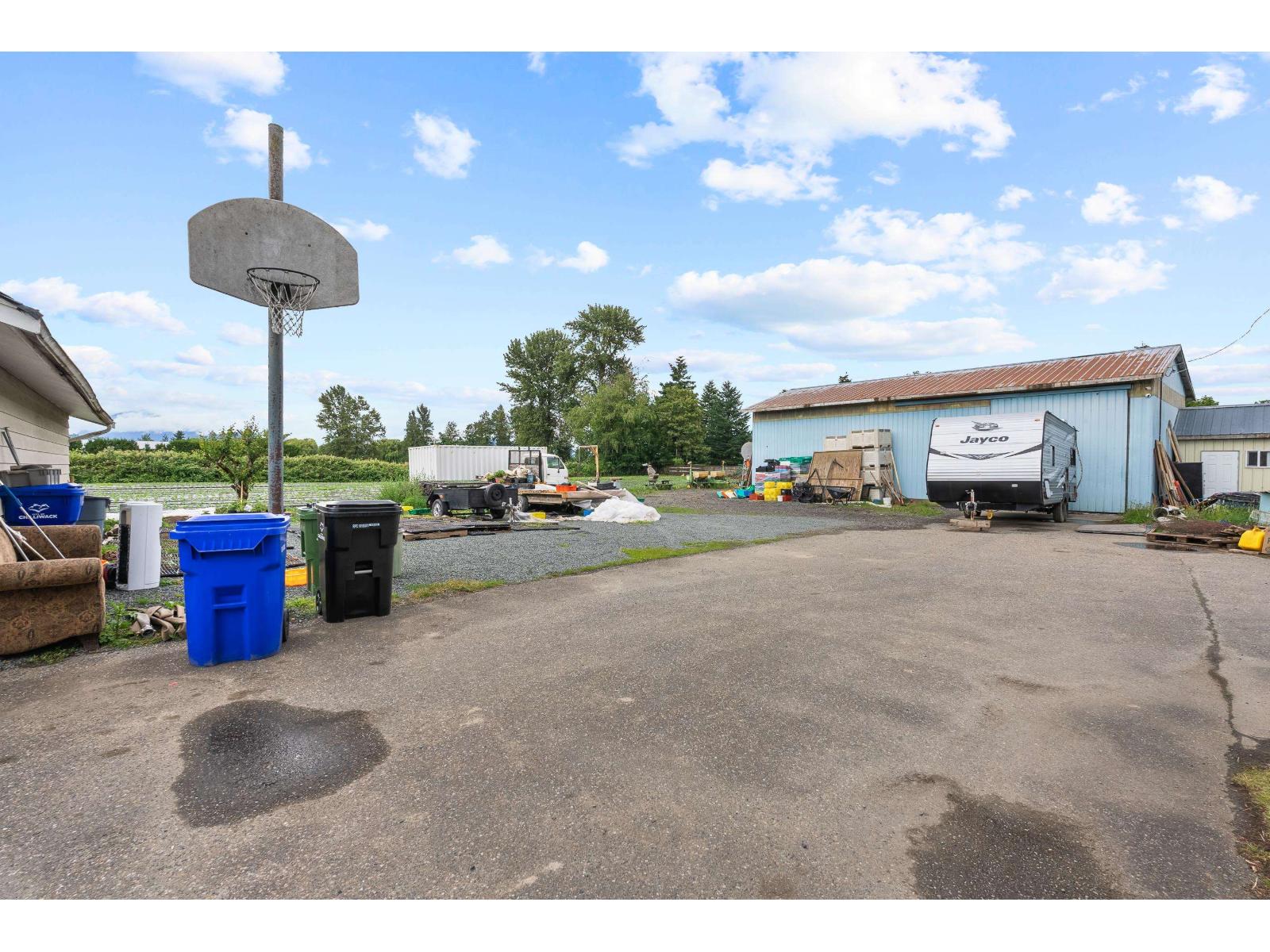 Listing image 17