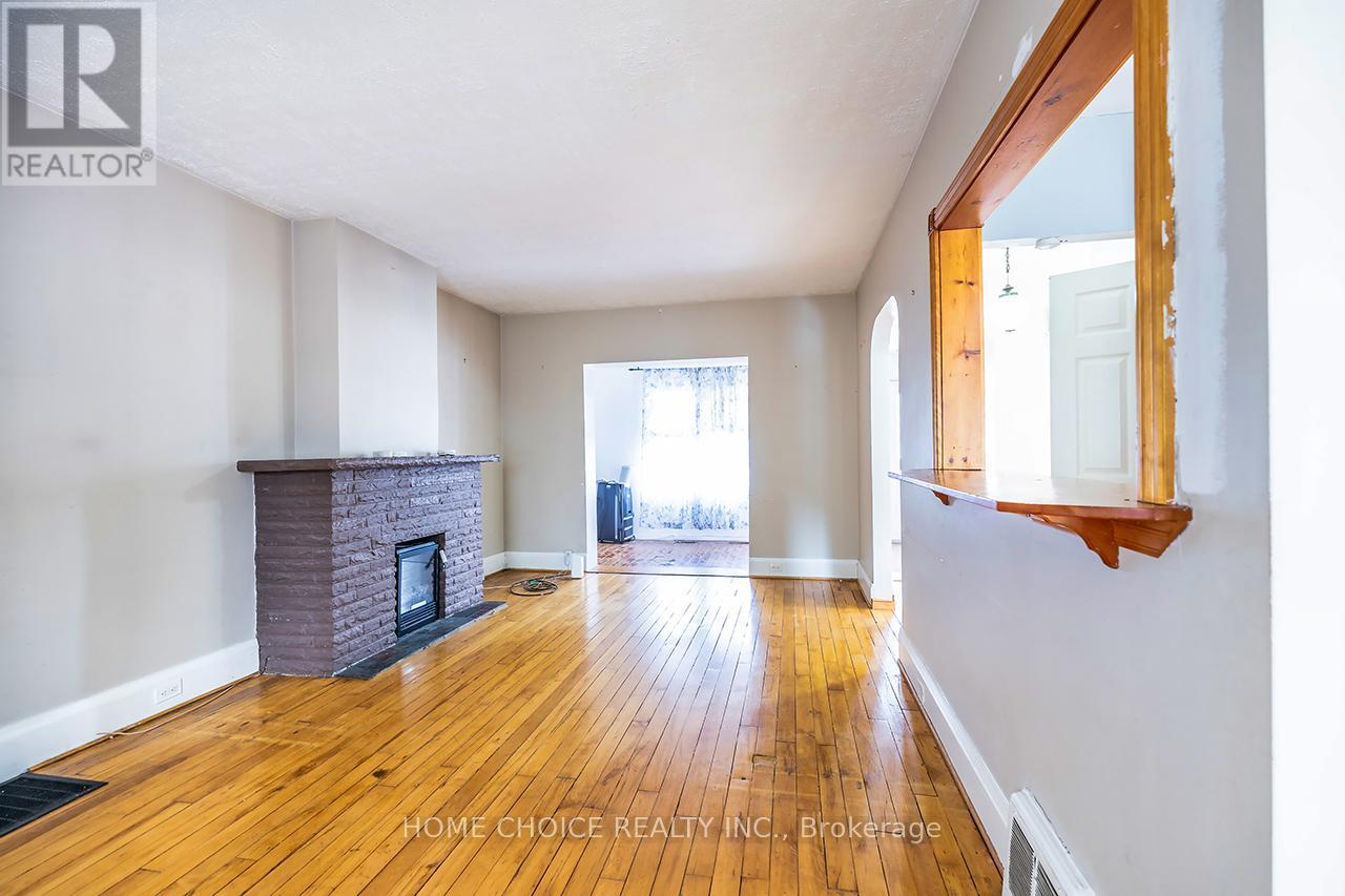 30 Grenfell Street, Oshawa, Ontario  L1J 4V8 - Photo 11 - E13435680