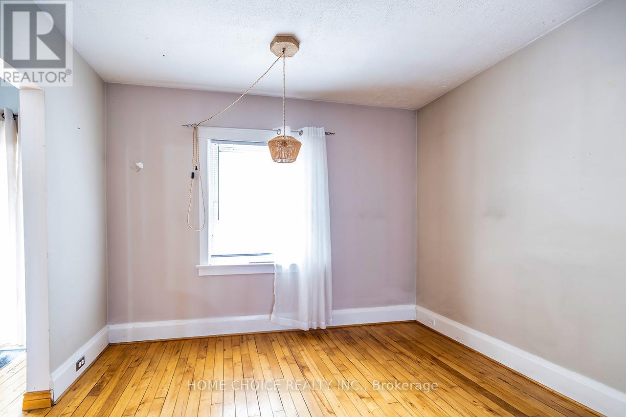 30 Grenfell Street, Oshawa, Ontario  L1J 4V8 - Photo 10 - E13435680