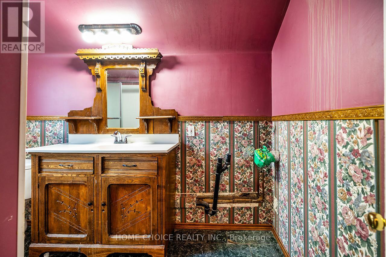 30 Grenfell Street, Oshawa, Ontario  L1J 4V8 - Photo 19 - E13435680