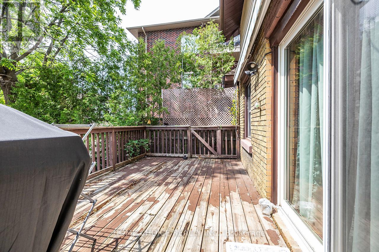 30 Grenfell Street, Oshawa, Ontario  L1J 4V8 - Photo 30 - E13435680