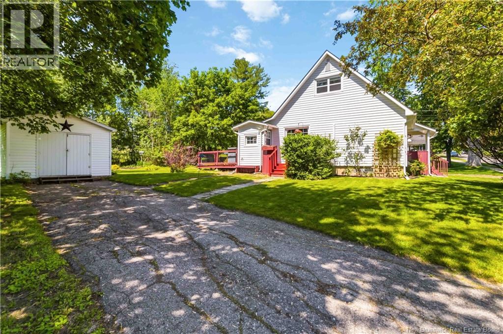 319 Forbes Street, Fredericton, New Brunswick  E3A 2Y1 - Photo 2 - NB141469