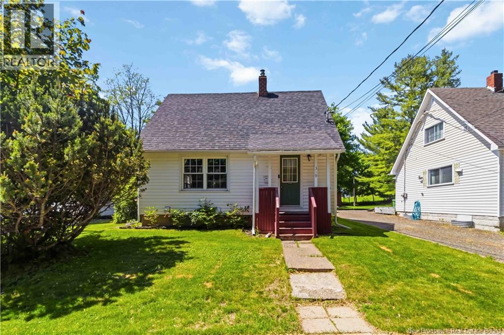 319 Forbes Street, Fredericton, New Brunswick  E3A 2Y1 - Photo 5 - NB141469