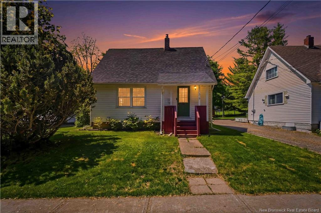 319 Forbes Street, Fredericton, New Brunswick  E3A 2Y1 - Photo 4 - NB141469