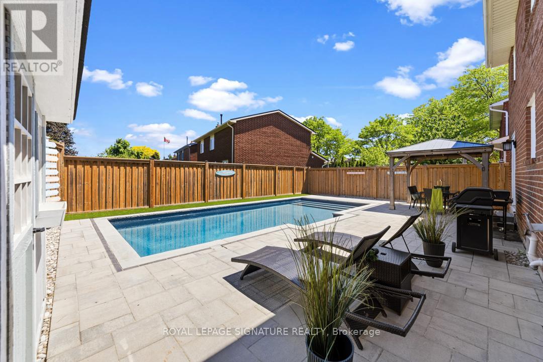 752 Laurier Avenue, Milton, Ontario  L9T 4S6 - Photo 34 - W13229858