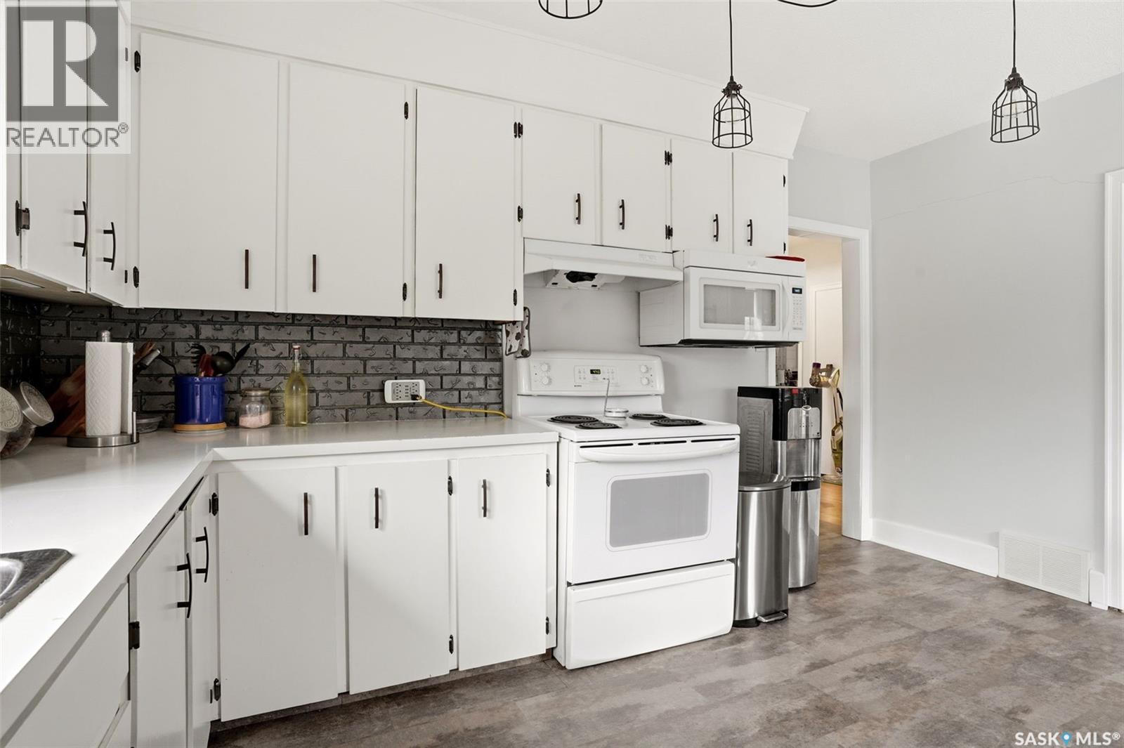 533 Broadway Avenue, Regina, Saskatchewan  S4N 1B9 - Photo 11 - SK039148