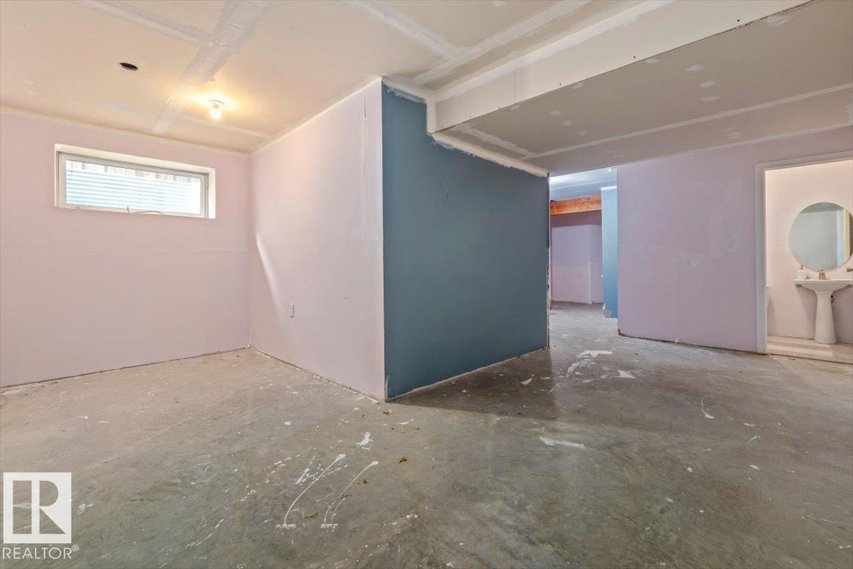 17703 65 St NW NW, Edmonton, Alberta  T5Y 3Y3 - Photo 24 - E4493321