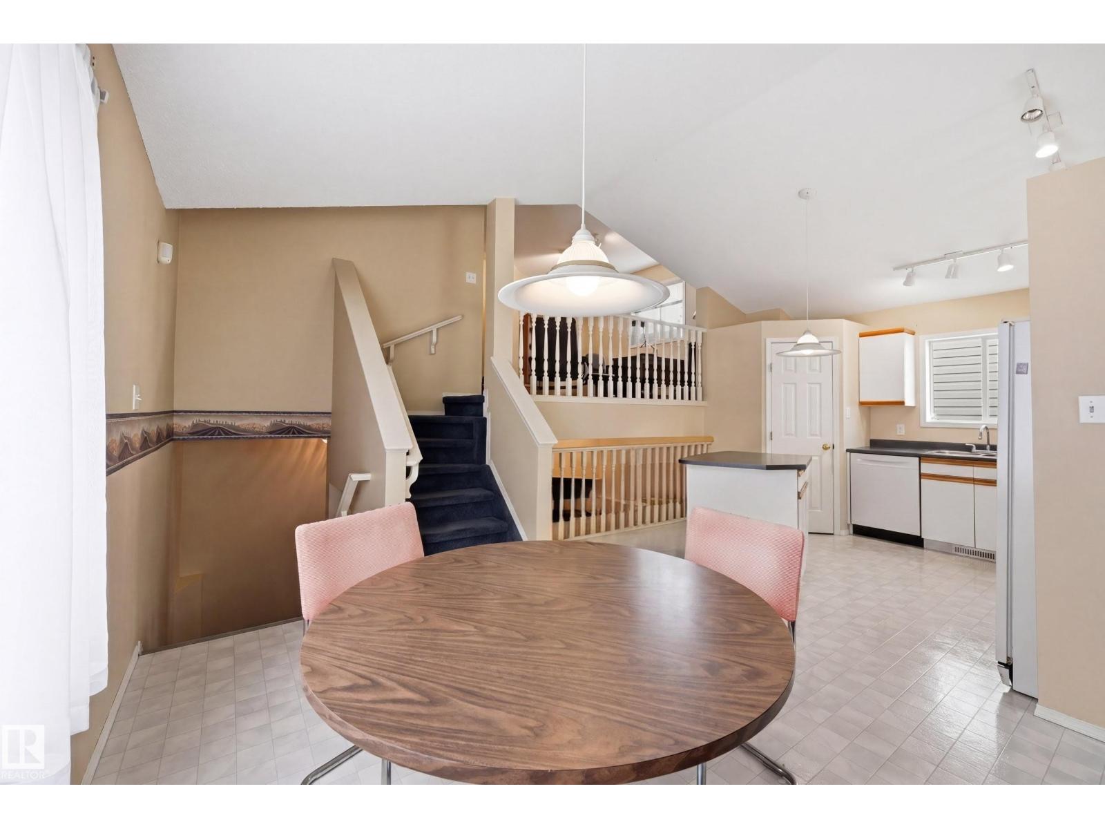 2050 Tanner Wd NW, Edmonton, Alberta  T6R 2R4 - Photo 14 - E4493322