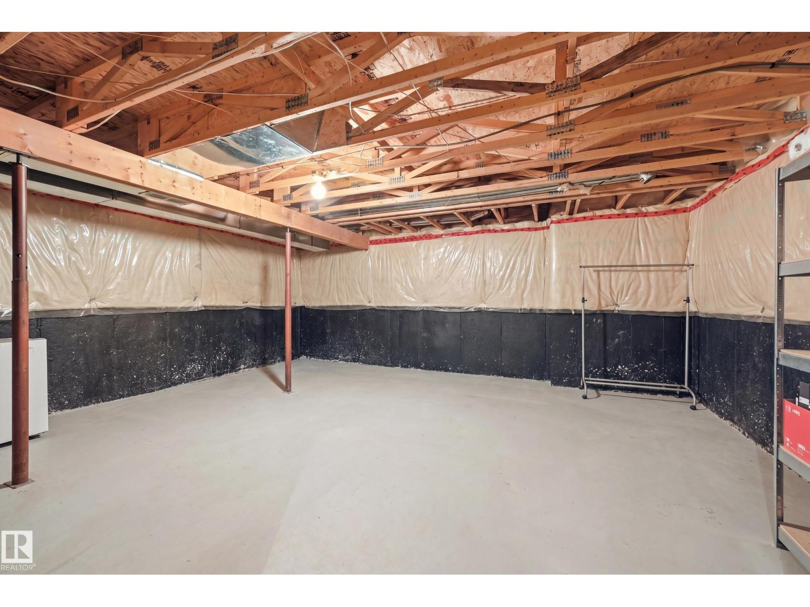 2050 Tanner Wd NW, Edmonton, Alberta  T6R 2R4 - Photo 38 - E4493322