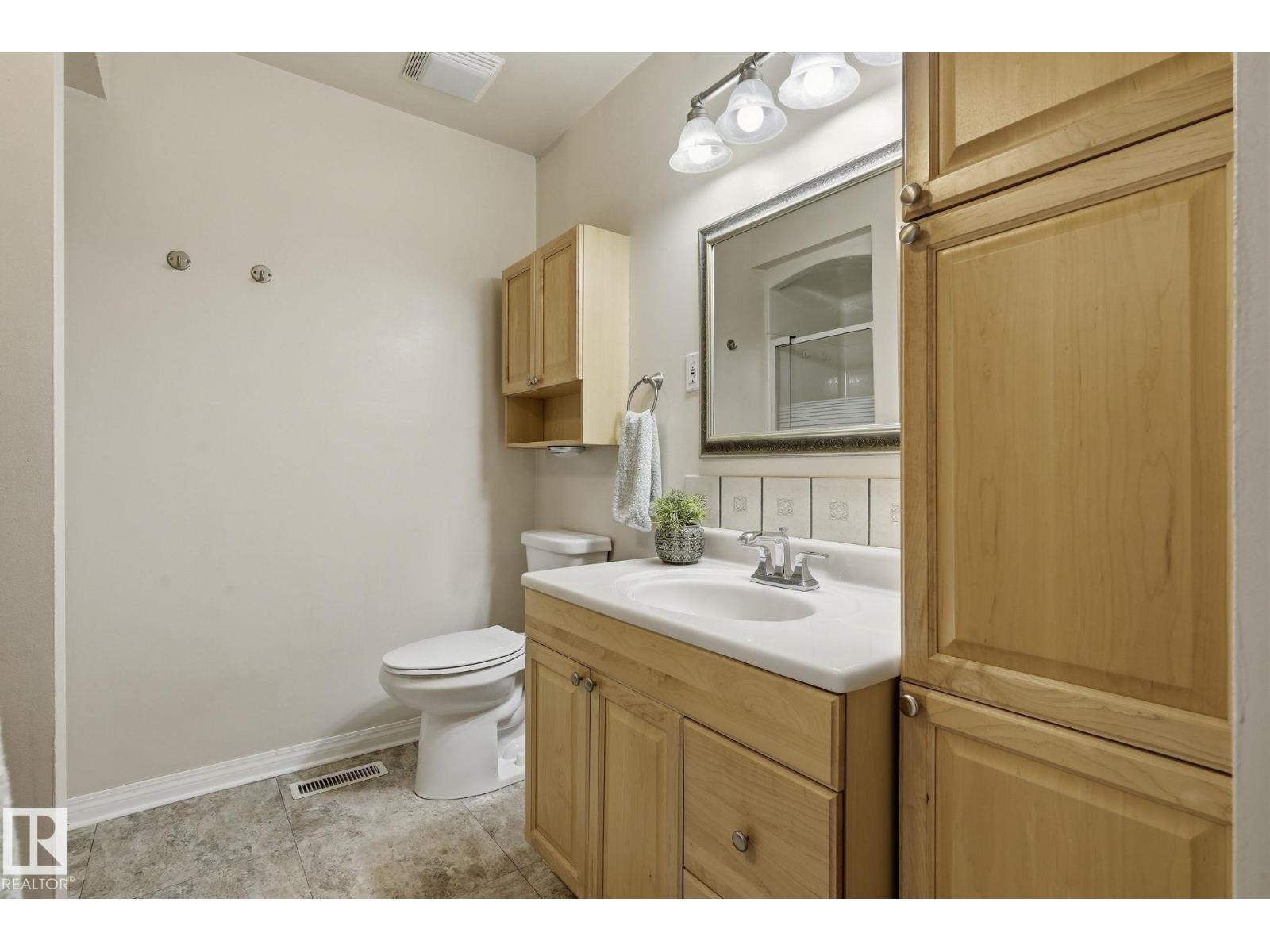 5511 10 Av NW, Edmonton, Alberta  T6L 1Y5 - Photo 17 - E4493326