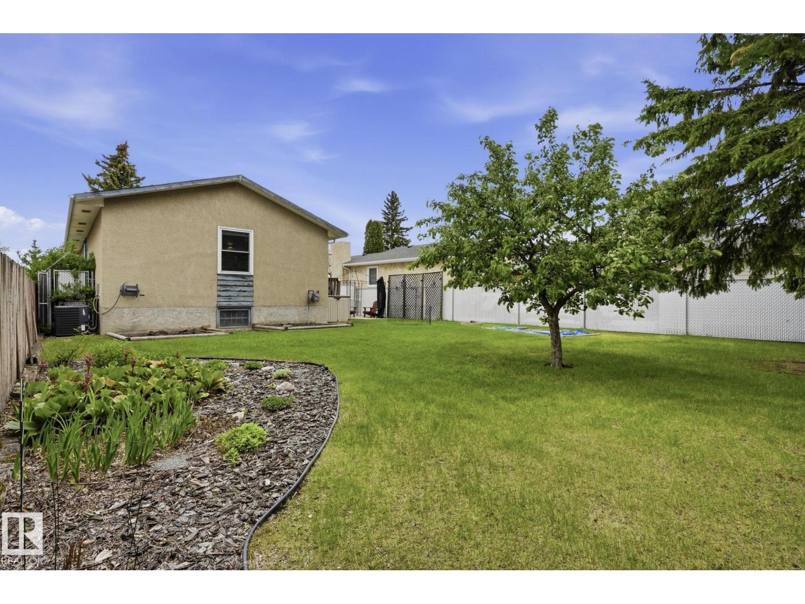 5511 10 Av NW, Edmonton, Alberta  T6L 1Y5 - Photo 35 - E4493326