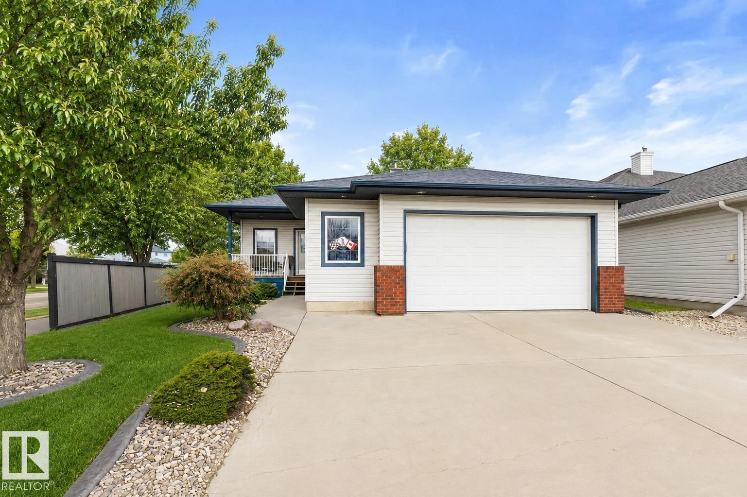1 Birchwood Cl, Leduc, Alberta  T9E 8B5 - Photo 1 - E4493339