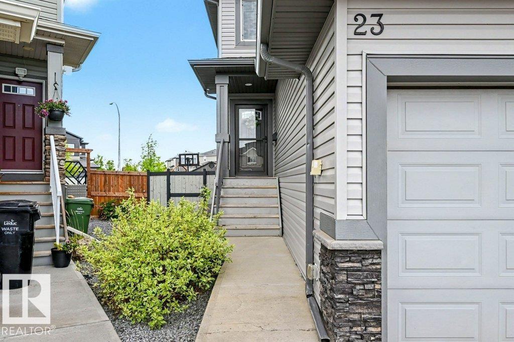 23 Mclean Co, Leduc, Alberta  T9E 1A3 - Photo 3 - E4493340