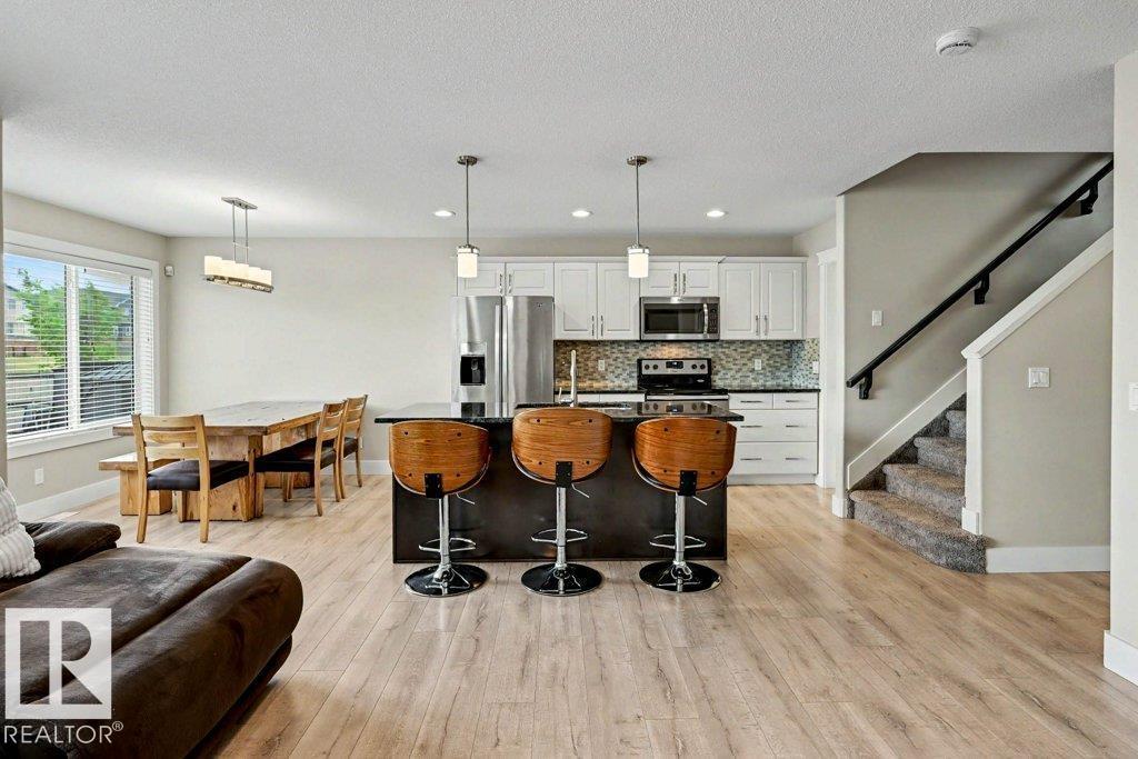 23 Mclean Co, Leduc, Alberta  T9E 1A3 - Photo 8 - E4493340