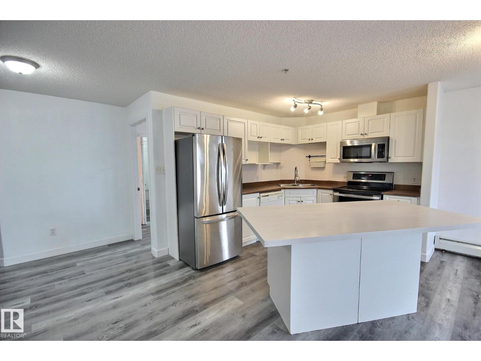 #222 111 EDWARDS DR SW, edmonton, Alberta