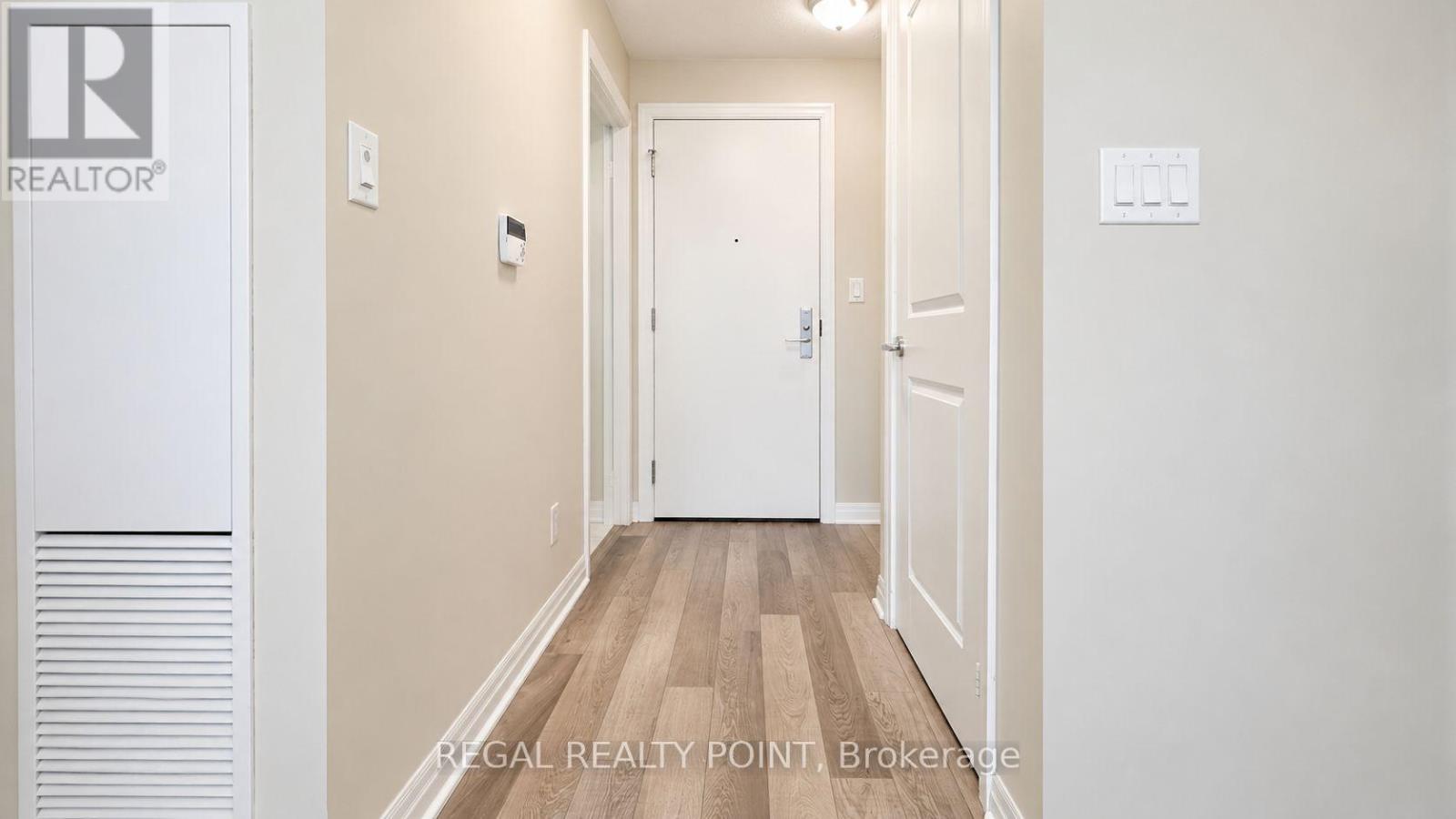 310 - 2015 SHEPPARD AVENUE E, Toronto, Ontario