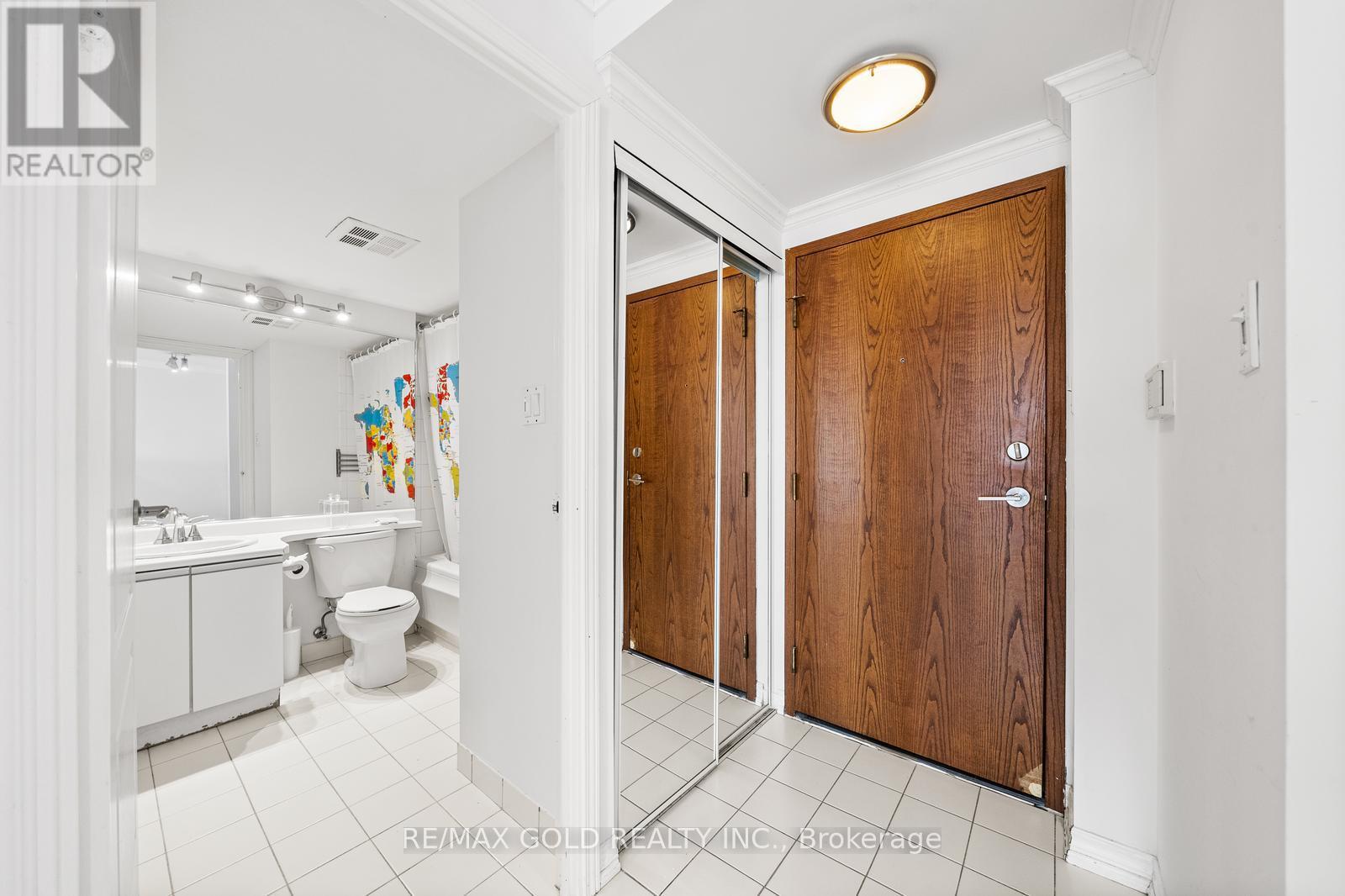 2710 - 10 Yonge Street, Toronto, Ontario  M5E 1R4 - Photo 7 - C13437888