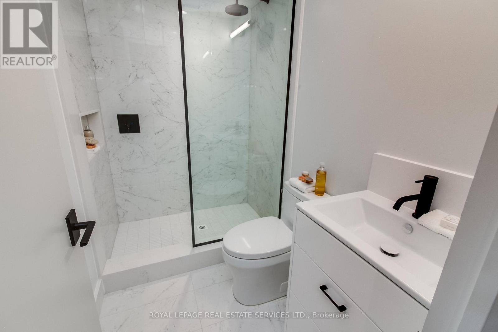 126 Hudson Drive, Toronto, Ontario  M4T 2K5 - Photo 15 - C13437962