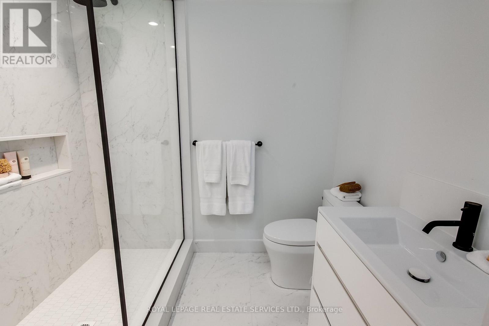 126 Hudson Drive, Toronto, Ontario  M4T 2K5 - Photo 18 - C13437962