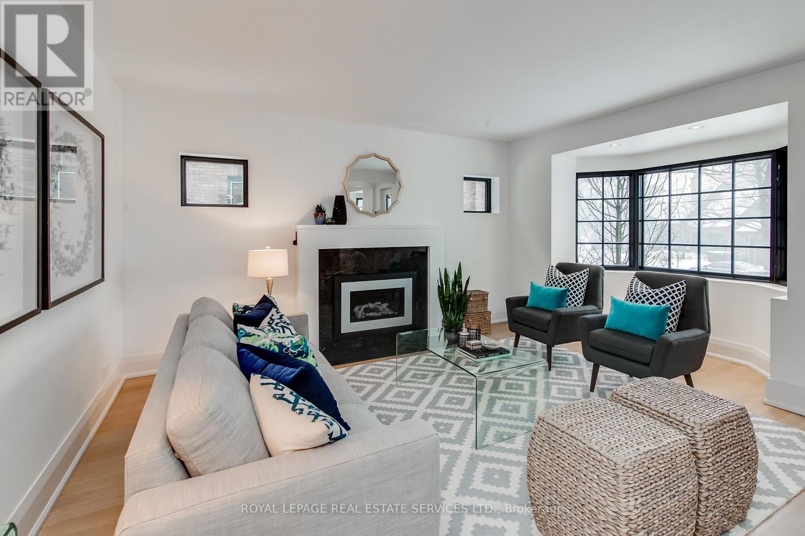 126 Hudson Drive, Toronto, Ontario  M4T 2K5 - Photo 2 - C13437962
