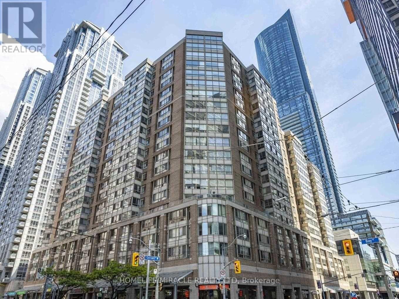 1907 - 717 BAY STREET, Toronto, Ontario