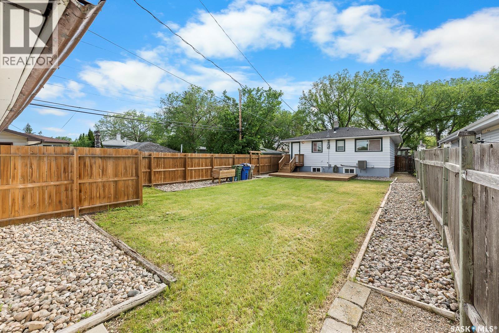 1324 Forget Street, Regina, Saskatchewan  S4T 4Y1 - Photo 23 - SK039130