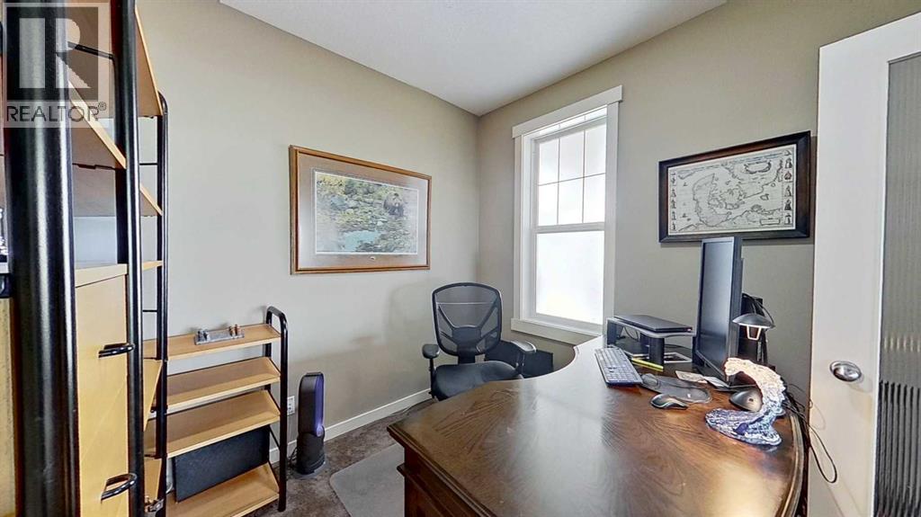 70 Panamount Road NW, Calgary, Alberta  T3K 0H6 - Photo 10 - A2318495