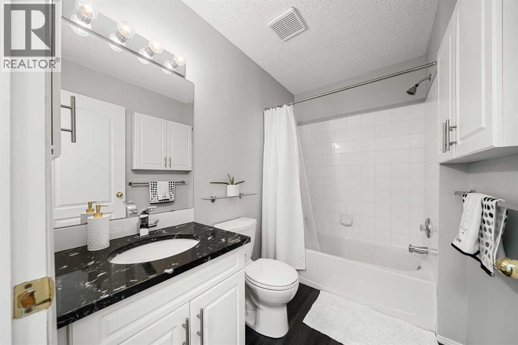 404, 20 Sierra Morena Mews SW, Calgary, Alberta  T3H 3K6 - Photo 16 - A2320193