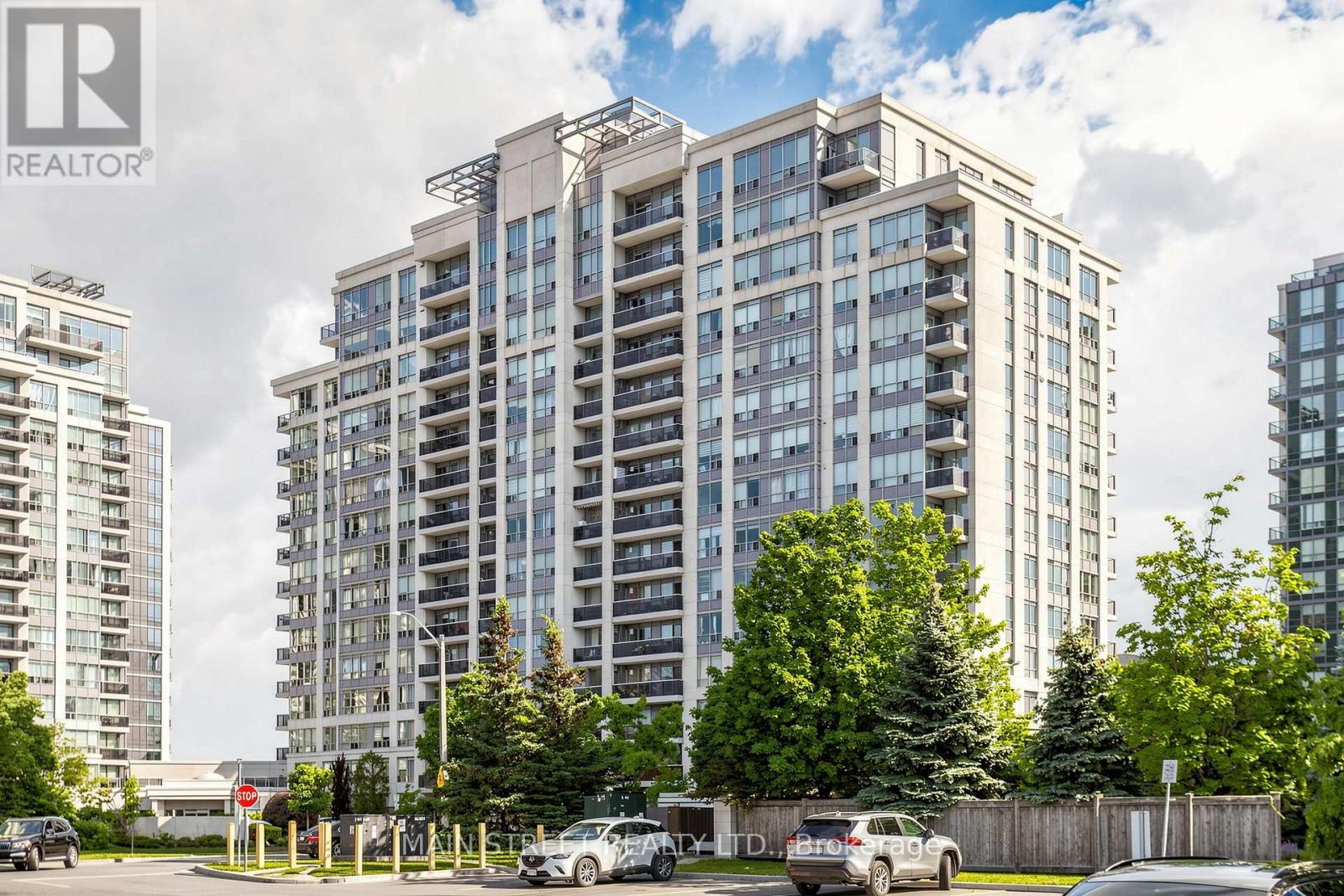 317 - 50 DISERA DRIVE, Vaughan, Ontario