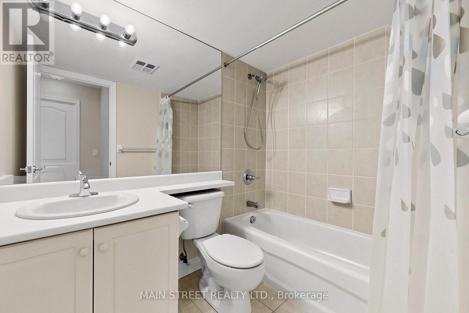 317 - 50 Disera Drive, Vaughan (Beverley Glen), Ontario  L4J 9E9 - Photo 17 - N13437838