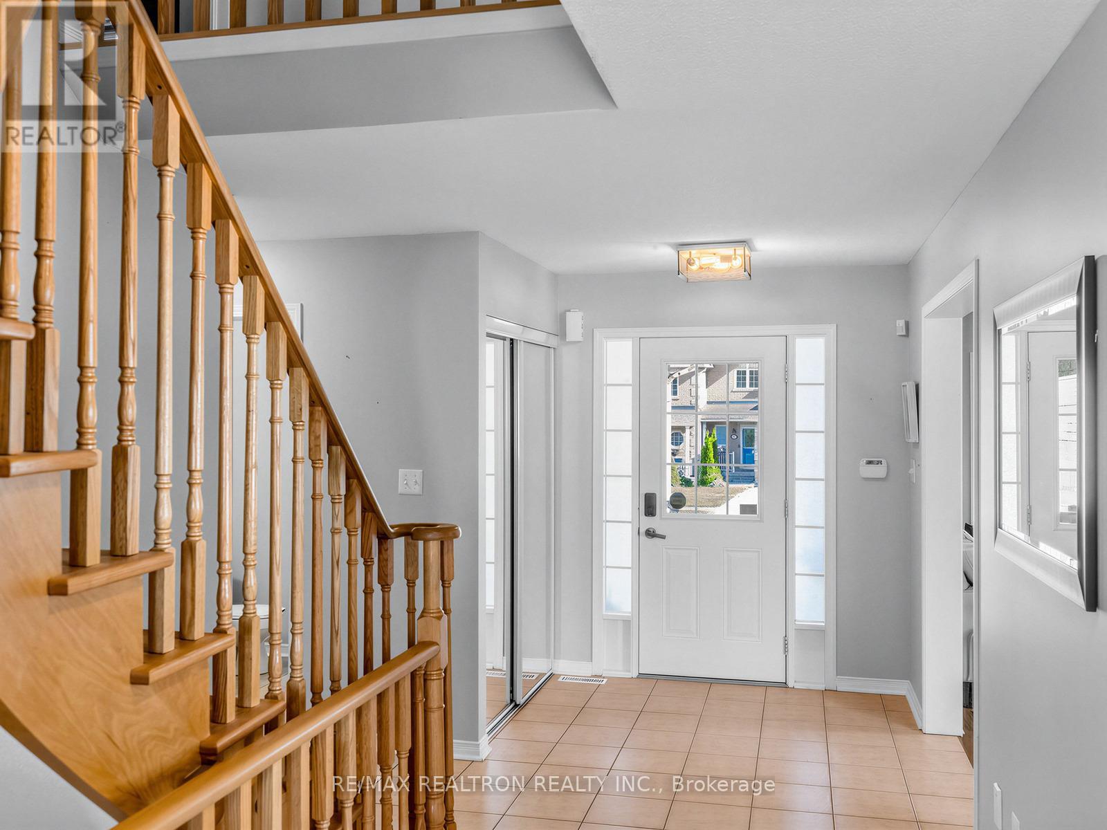 1434 Rankin Way, Innisfil, Ontario  L9S 0C5 - Photo 9 - N13437890
