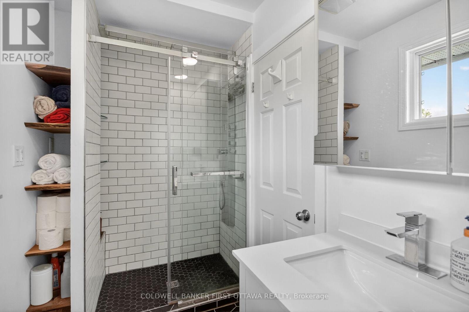 2061 Balharrie Avenue, Ottawa, Ontario  K1G 1G2 - Photo 27 - X13169164